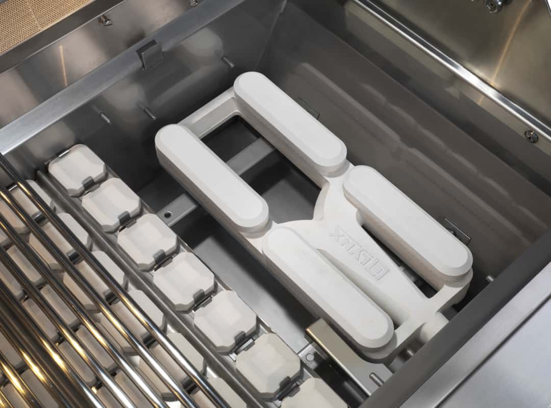 CeramicBurner_InsideGrill_3Qtr800_800