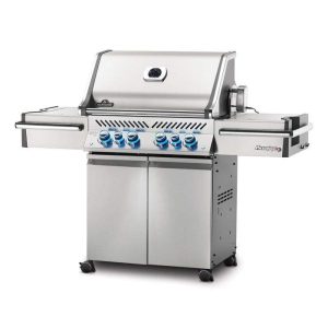 napoleon-grills-p500-angled_2_700x700