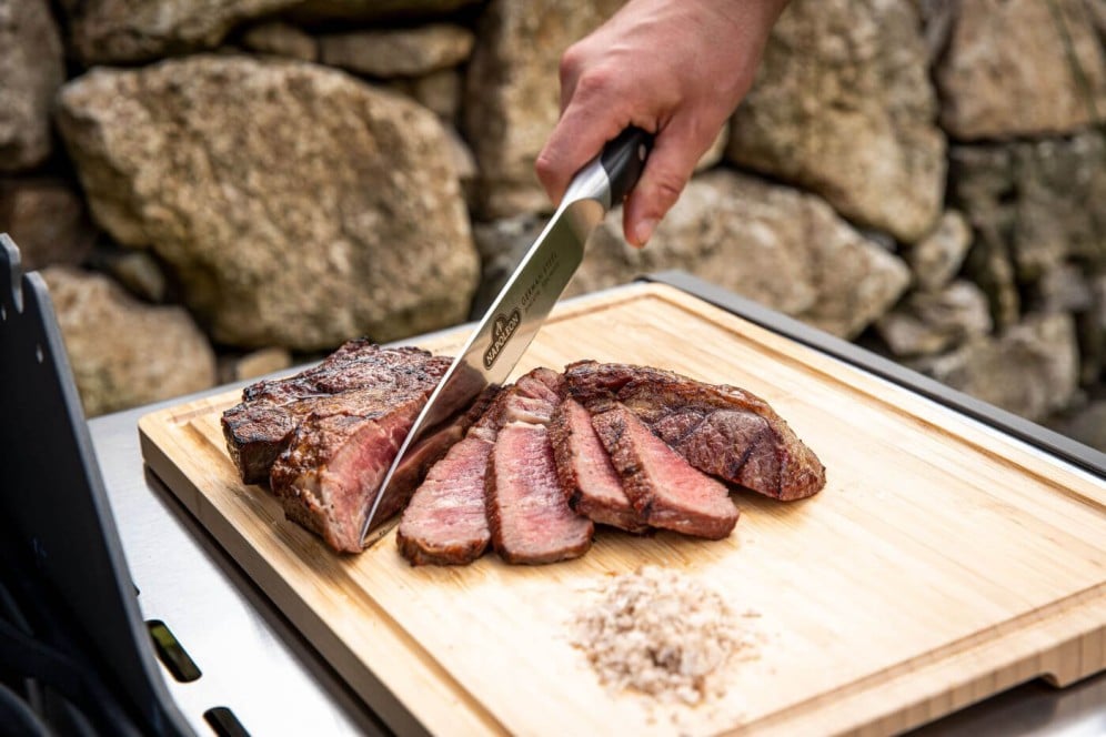 55211-Web-Gallery-04-Original_JPG-Beef_on_bamboo_board_1_