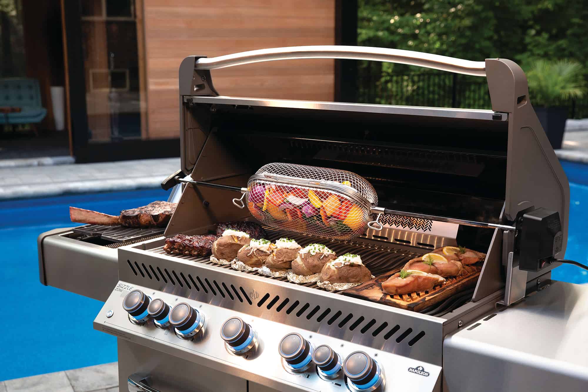Prestige-665-Life-Rotisserie-Basket-in-Use