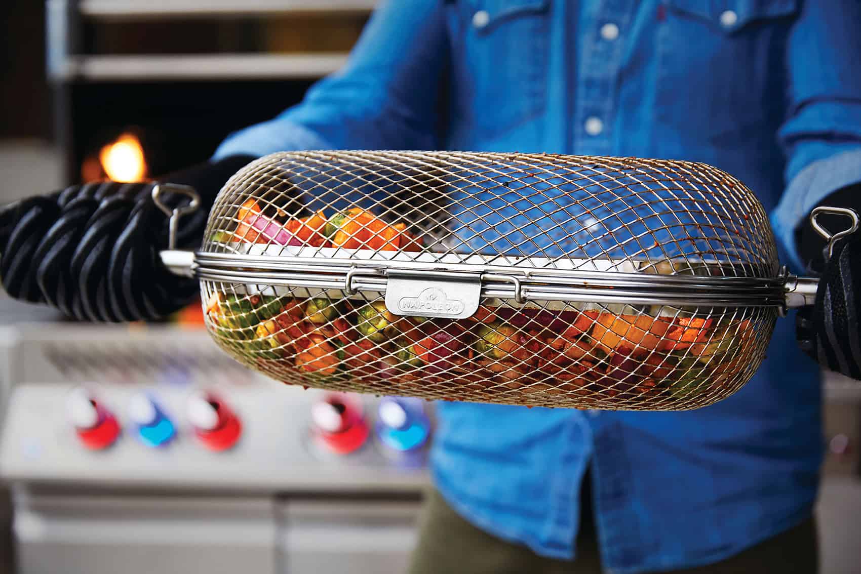 PrestigePro-500-3-RSIB-Life-RotisserieBasket-InUse