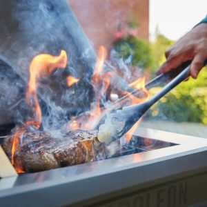 RXT625SIBPSS-1-CH-Web-Gallery-06-Rogue-RXT625RSIBPSS-Life-Detail-Food-Steak-Tongs-1