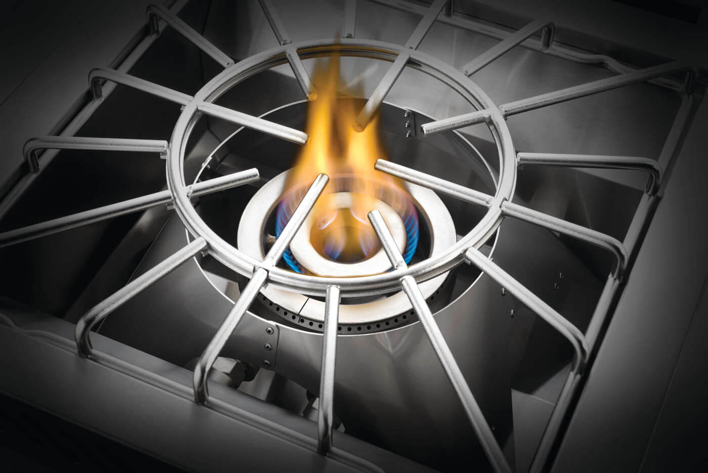 BIB18PBPSS-Web-Gallery-09-BIB18PB-Power-Burner-Prod-Ang-Detail-BurnerSingle-Grid