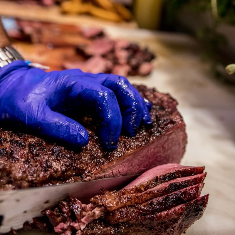 קרקס על גחלים – חוות צוק