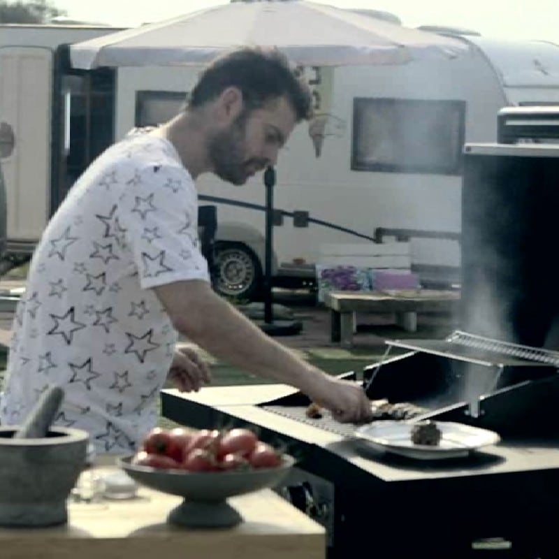מתכון לדלעת ספייסי צלויה ועטופה בקציצות עגל על גריל הגז Grandhall