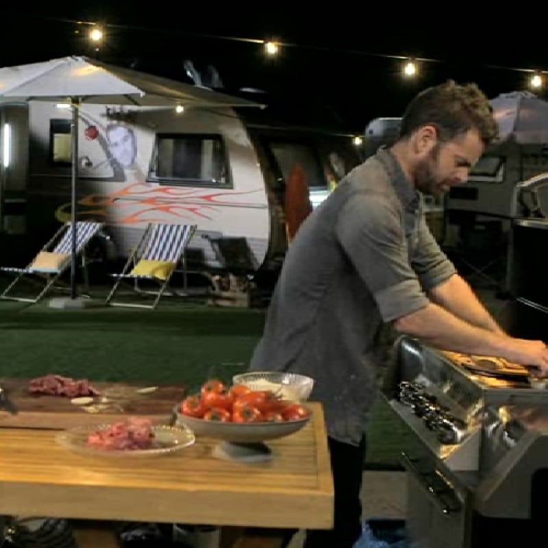 מתכון לנאן עם חתיכות אונטריב וחלב קוקוס על הNAPOLEON