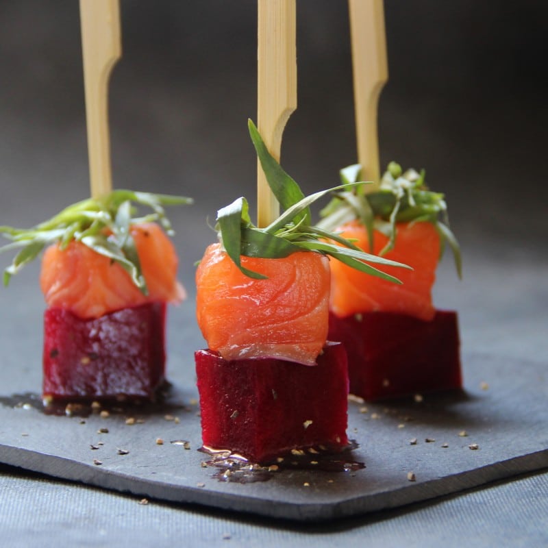 מתכון לסביצ'ה וסשימי סלמון וסלק עם סכיני Tramontina