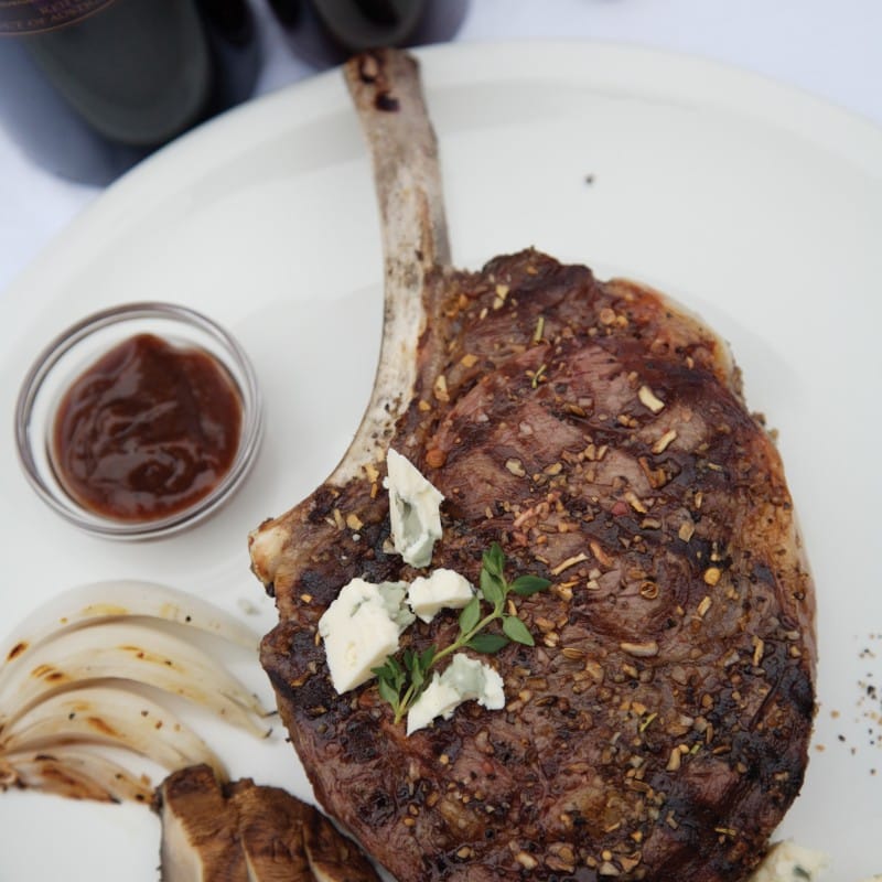 טכניקת הצלייה שהולכת כנגד המוסכמות – Reverse Sear 'צריבה הפוכה'