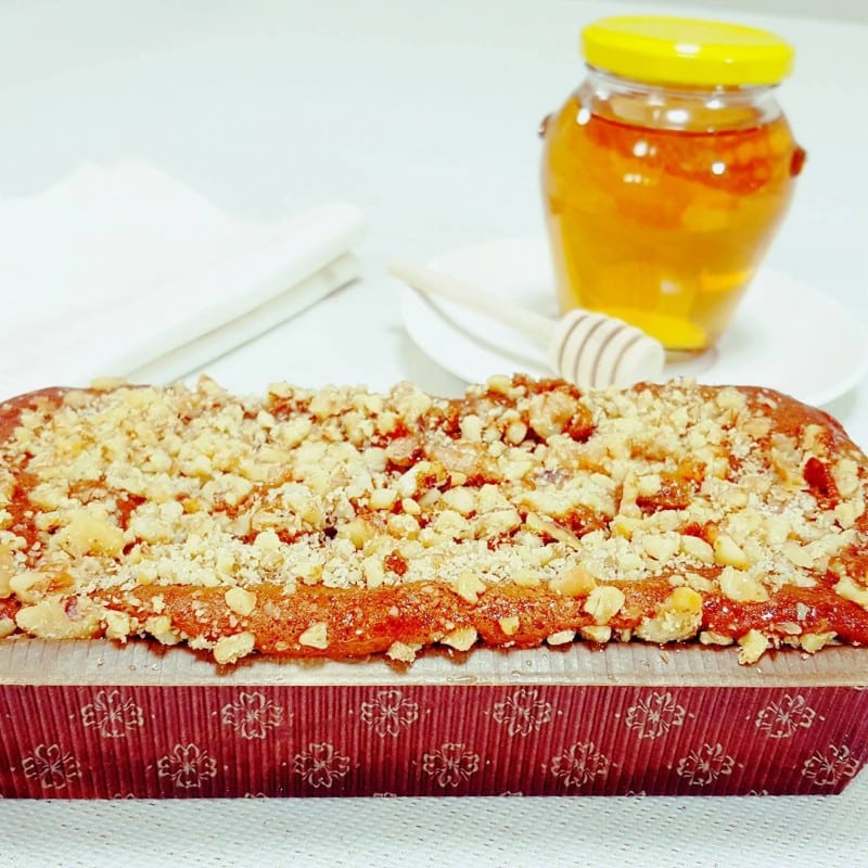 עוגת דבש מפנקת וחגיגית לשולחן החג