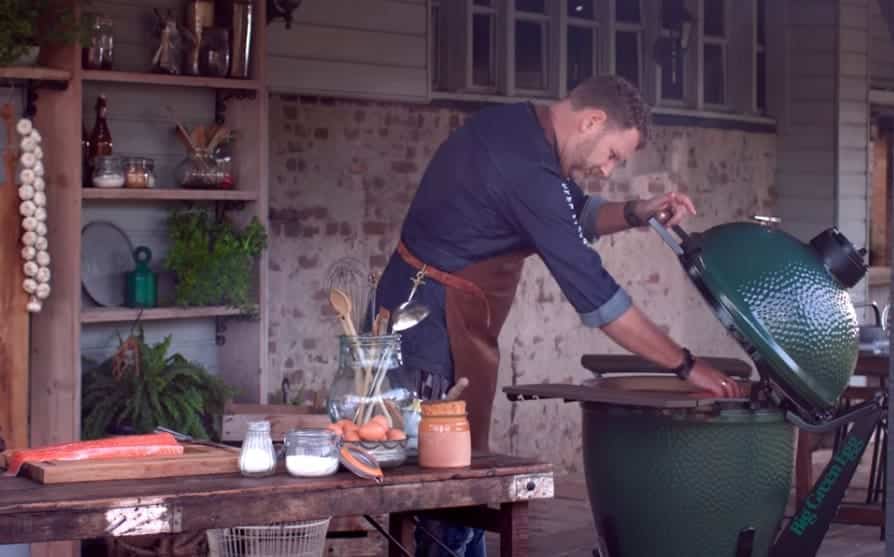 מתכון להכנת סלמון מעושן ב- Big Green Egg