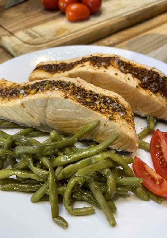 פילה סלמון  ושעועית ירוקה