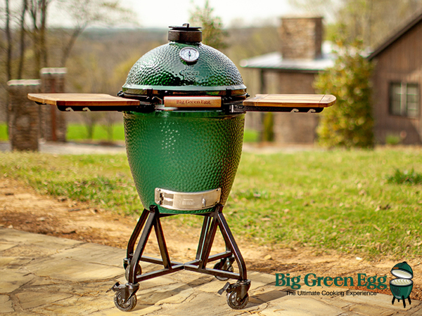 מדריך מקיף להכנה והדלקת מעשנת BIG GREEN EGG