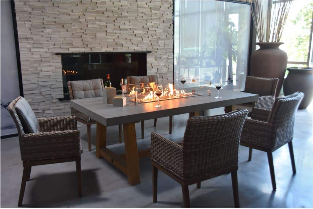 elementi-sonoma-dining-table-675395_2000x