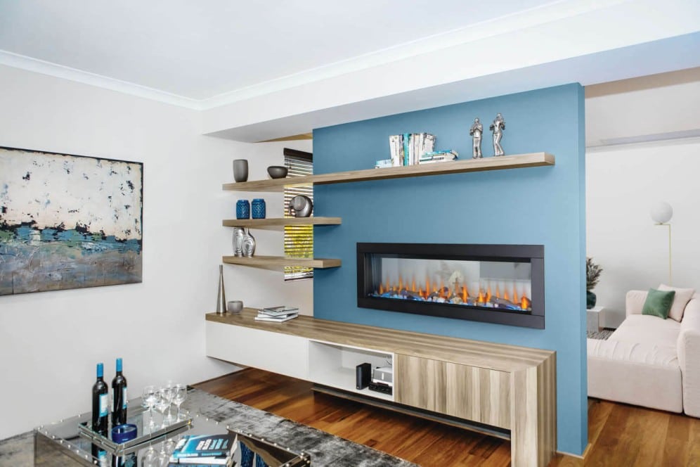 NEFBD60HE-Web-Gallery-02-CLEARion-Elite-60-NEFBD60HE_Life_Media_Rm_Blue_Wall_Glass-Semi