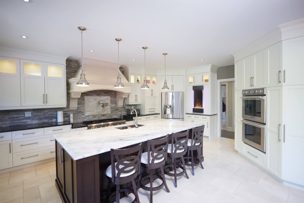 NEFVC38H-Web-Gallery-02-Allure-Vertical-NEFVC38H-Life-Kitchen