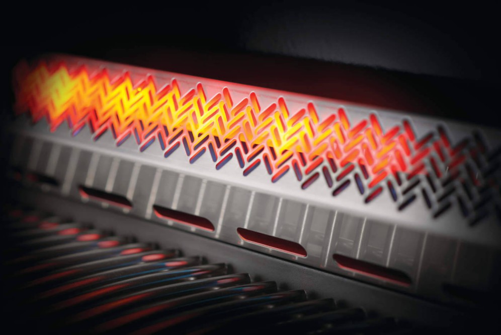 P500RSIBPK-3-Web-Gallery-05-Prestige-P500-3-Detail-RearBurner