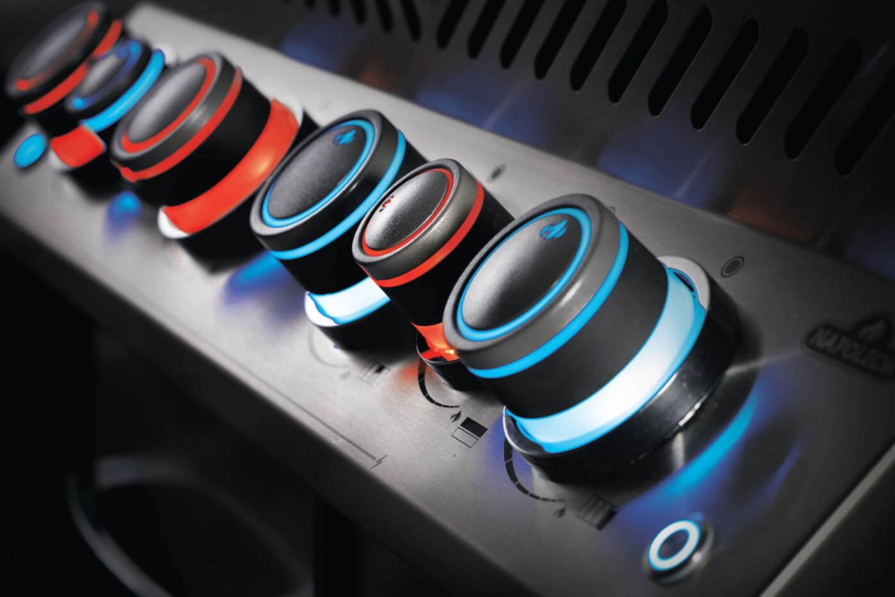 P500RSIBPK-3-Web-Gallery-06-Prestige-P500-3-Details-Knobs-SafetyGlow