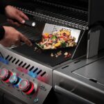 0_0001_70081-Planchet-Set-InUse-Spatulas