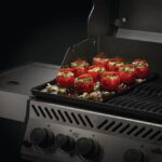 56426-Web-Gallery-04-56426-High-gloss-griddle-InUse-Tomatos