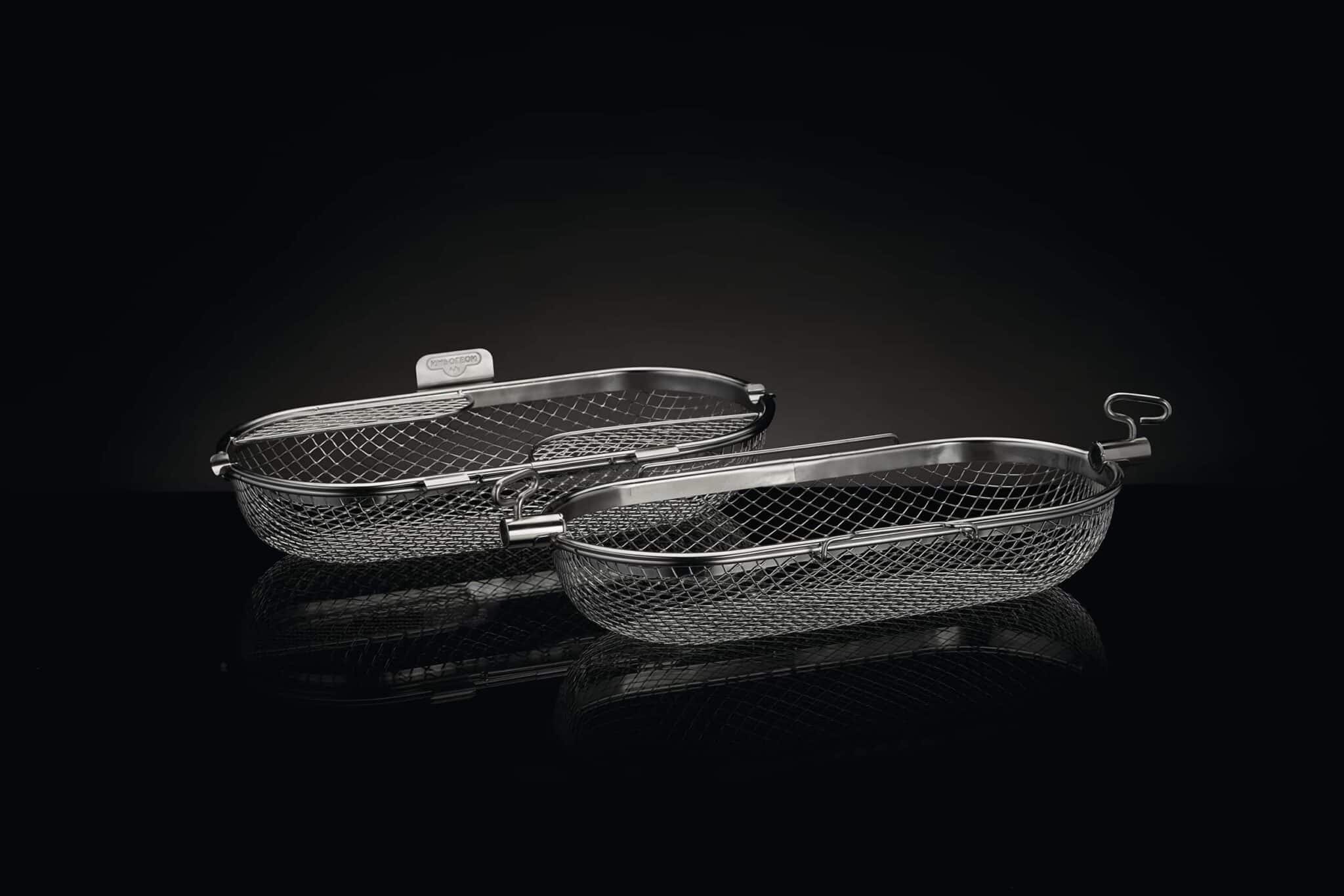 64000-Rotidsserie-Basket-Open-on-black-working-Full-Size-1-scaled