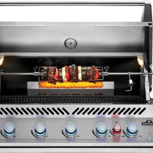 BIG38RBNSS-1-Web-Gallery-04-BIG38RB-1-InUse-Roast-w-veggies