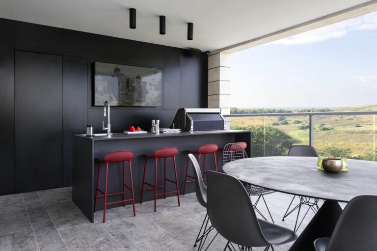 Kdoshey_Hashoa_22_TLV_-_01-3-scaled