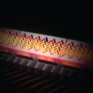 RSE425RSIBPSS-1-Web-Gallery-09-Rogue-1-Details-RearBurner-GLow