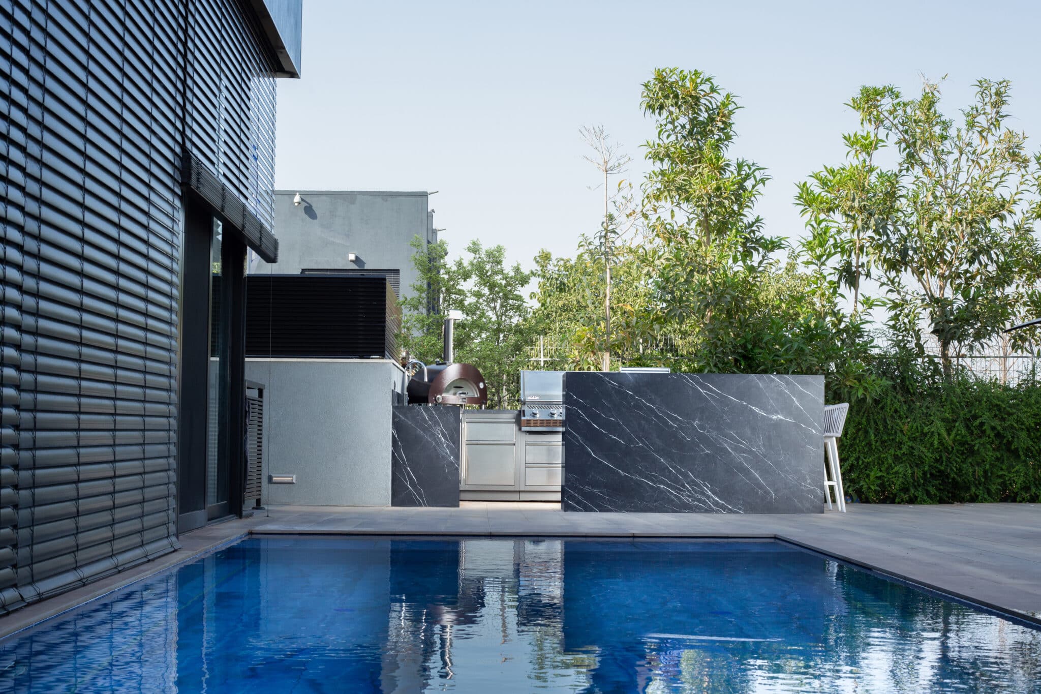 INFINITY הברושים