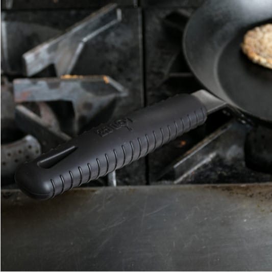 ידית-סיליקון-שחורה-לקרבון