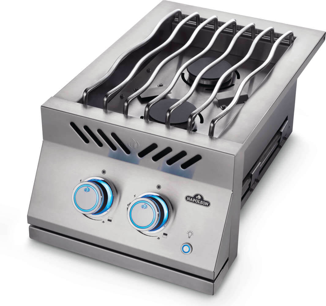 BIB12RTPSS-Web-Gallery-02-Built-in-700-BIB12RT-DropIn-Burner-Prod-Ang-Blue-lit-knob