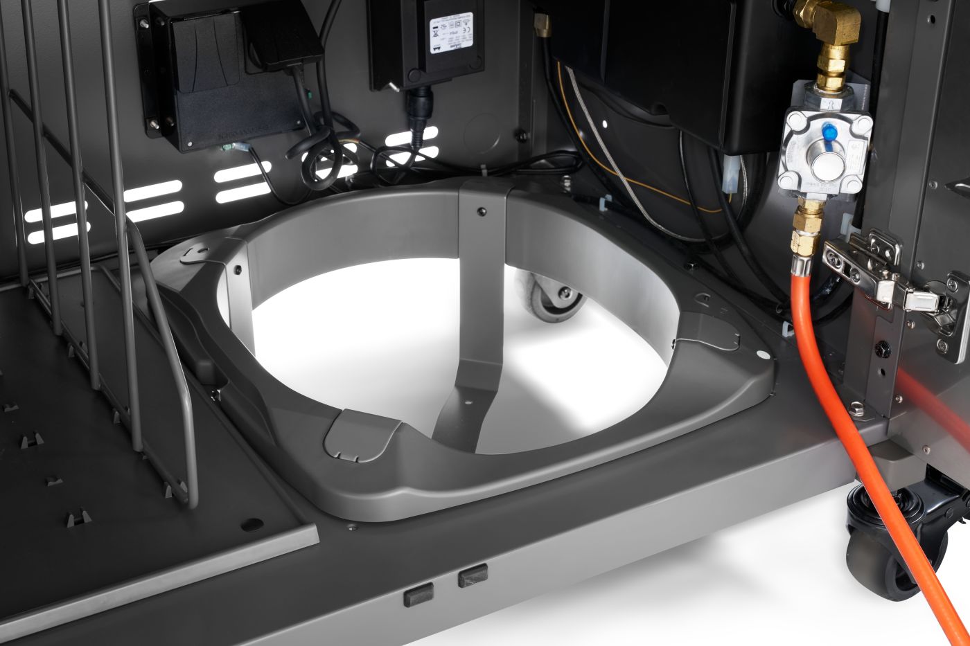 PRO500VXRSIBPK-DE-Web-Gallery-18-Original_JPG-PrestigePro_PRO500VXRSIBPK-DE_Details_TankScale
