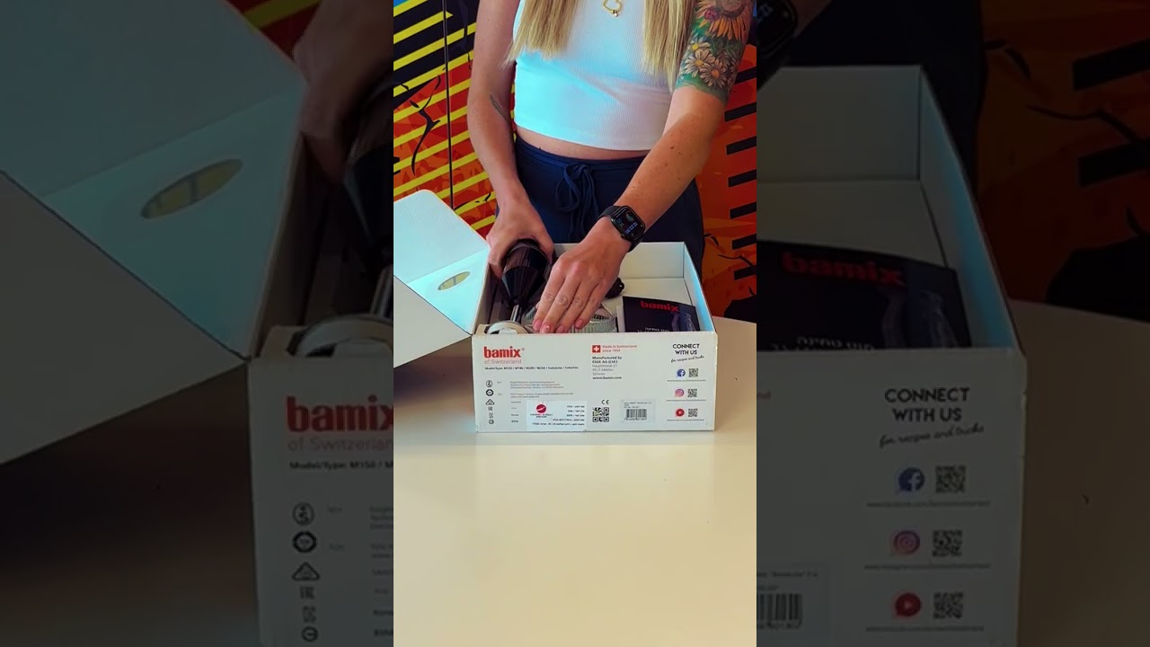 הצצה למוט בלנדר במיקס – Unboxing